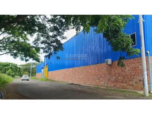 Locales y Bodegas, Alquiler en Paso del Comercio