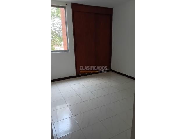 Apartamentos, Alquiler en Meléndez
