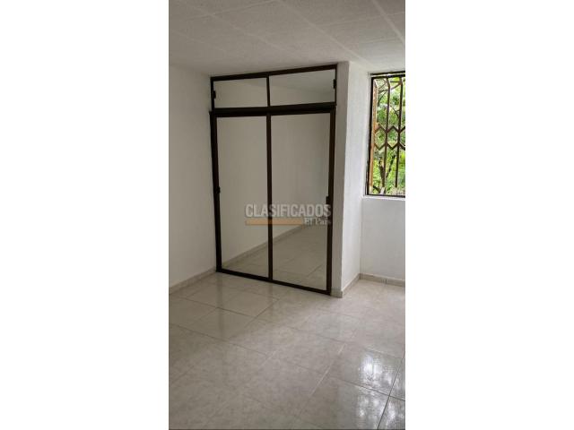 Apartamentos, Venta en Puente del Comercio