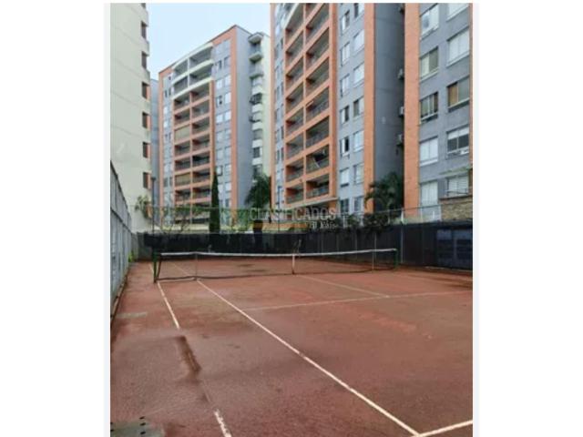 Apartamentos, Venta en Ciudad Jardín