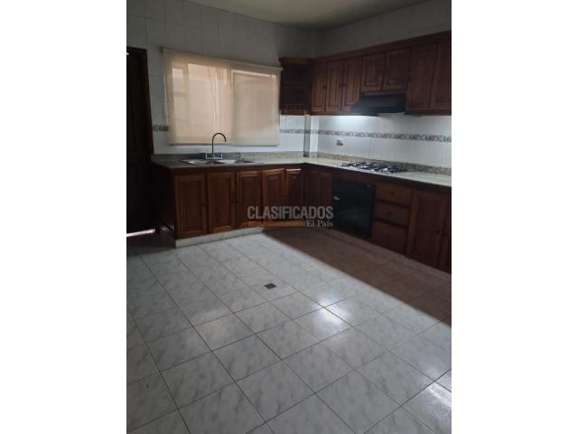 Casas, Venta en Ciudad Jardín