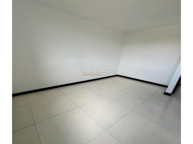 Apartamentos, Alquiler en Primero de Mayo