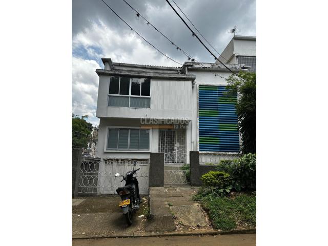 Casas, Alquiler en Santa Mónica Residencial