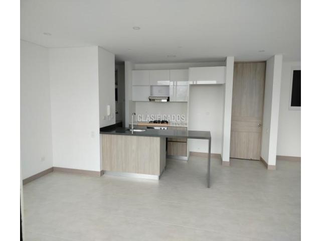 Apartamentos, Venta en La Flora