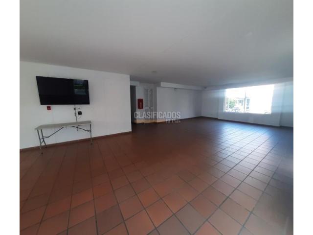 Apartamentos, Venta en Valle del Lili