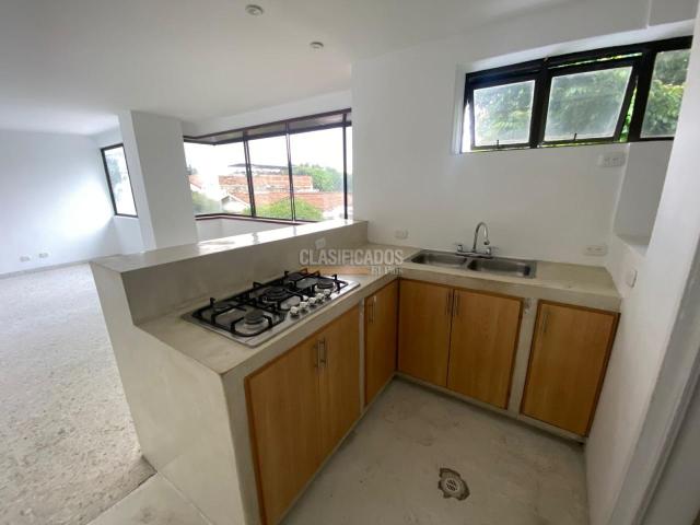 Apartamentos, Alquiler en La Flora