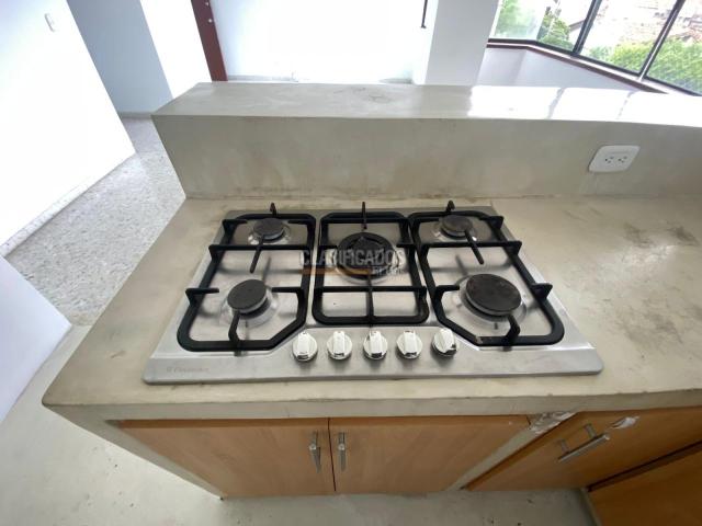 Apartamentos, Alquiler en La Flora