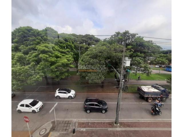 Locales y Bodegas, Alquiler en Mayapán