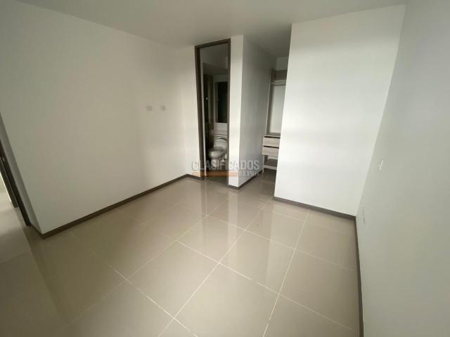 Apartamentos, Venta en Valle del Lili