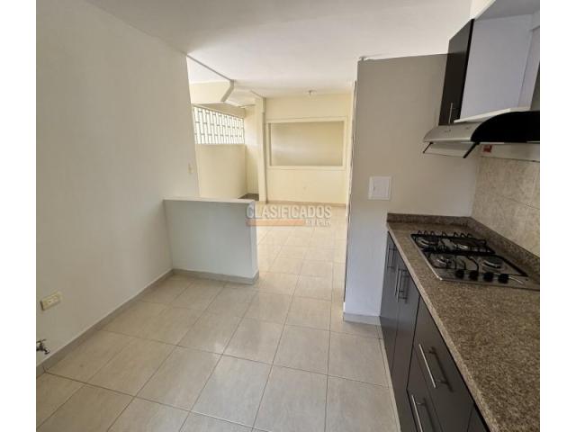 Apartamentos, Alquiler en Alameda