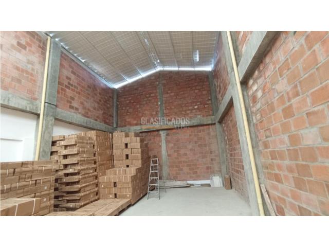 Locales y Bodegas, Alquiler en Bretaña