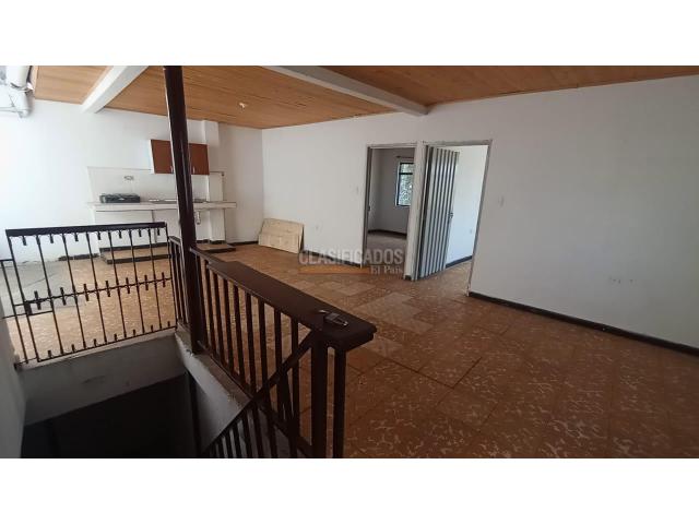 Apartamentos, Alquiler en El Troncal