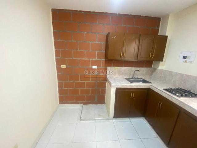 Apartaestudios, Alquiler en Meléndez