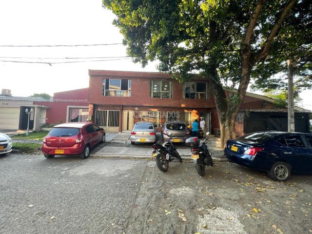 Apartamentos, Alquiler en Vipasa