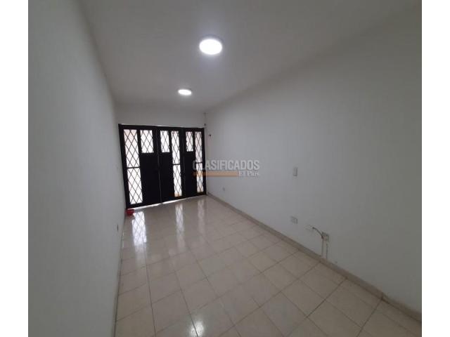 Apartamentos, Alquiler en La Base