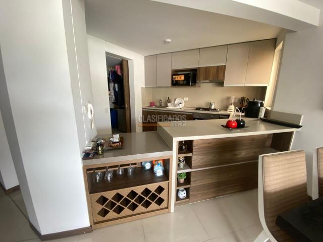 Apartamentos, Alquiler en La Flora