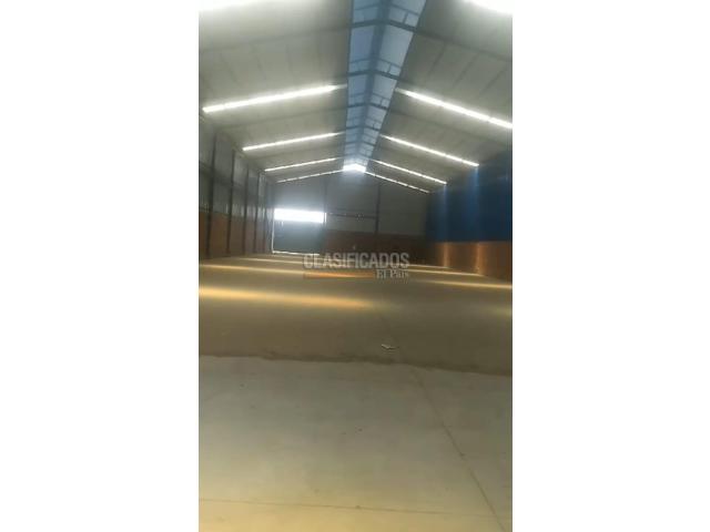 Locales y Bodegas, Alquiler en Puente del Comercio