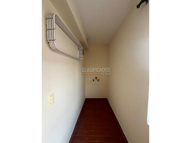 Apartaestudios, Alquiler en Alameda