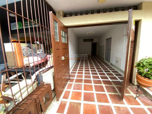 Locales y Bodegas, Alquiler en Alameda