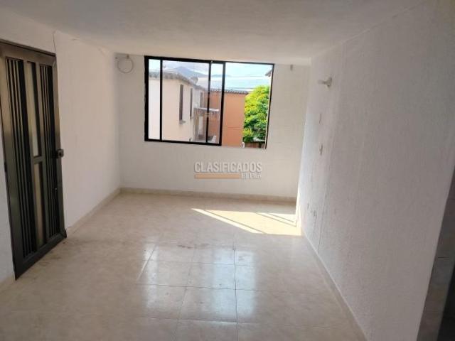 Apartamentos, Venta en Prados de Oriente