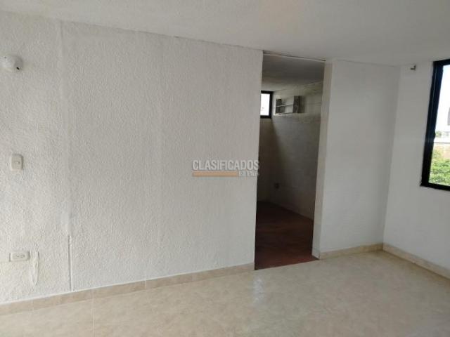Apartamentos, Venta en Prados de Oriente