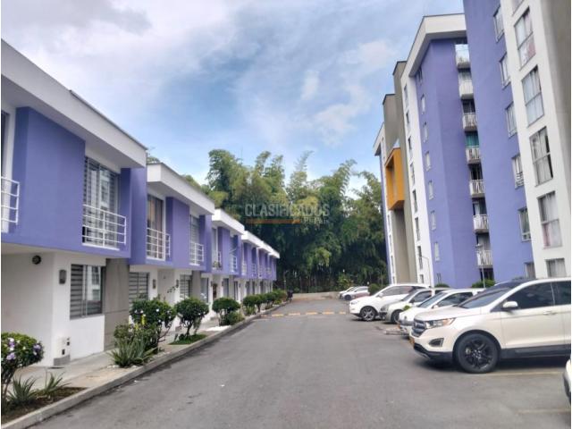Casas, Venta en Dos Quebradas