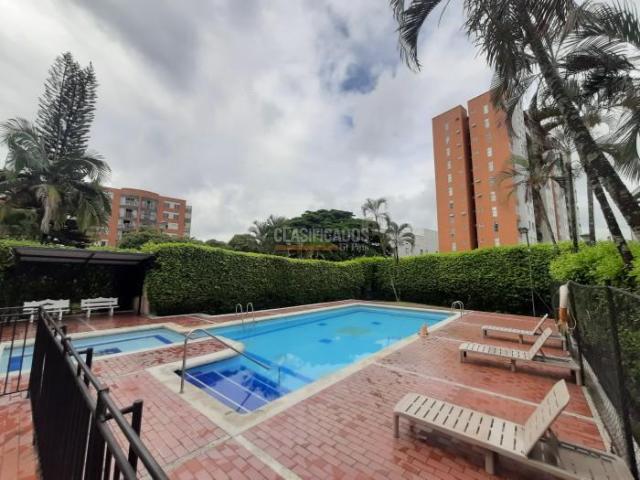 Apartamentos, Alquiler en Las Quintas de Don Simón