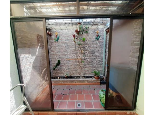 Casas, Venta en Los Guaduales