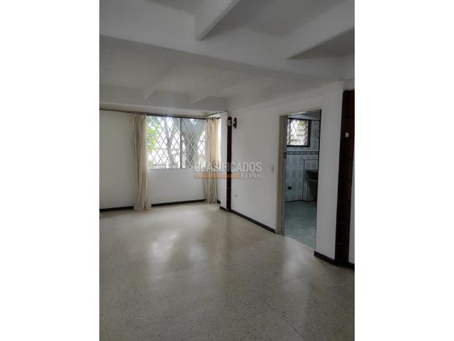 Apartamentos, Alquiler en Pampalinda