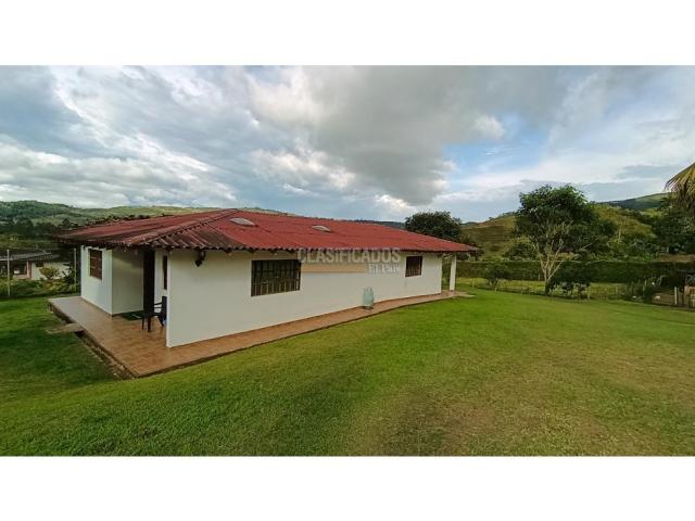 Fincas y Casas Campestres, Venta en La Cumbre
