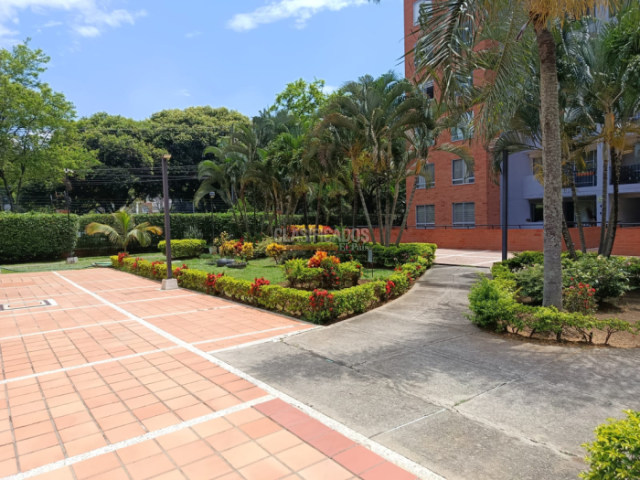 Apartamentos, Venta en Caney