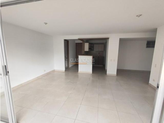 Apartamentos, Venta en Valle del Lili