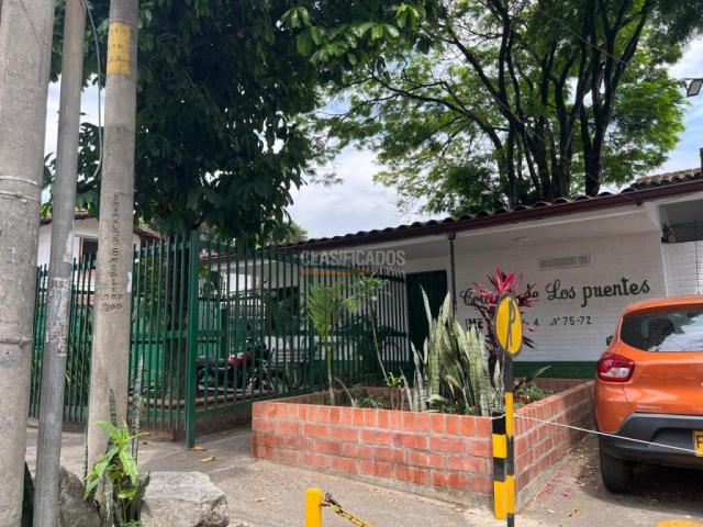 Casas, Venta en Alférez Real