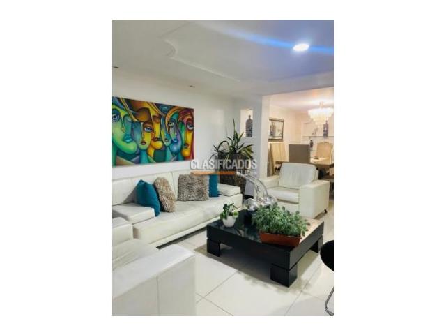Casas, Venta en Paseo de los Almendros