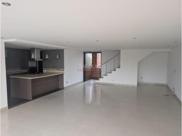 Apartamentos, Venta en Arboleda