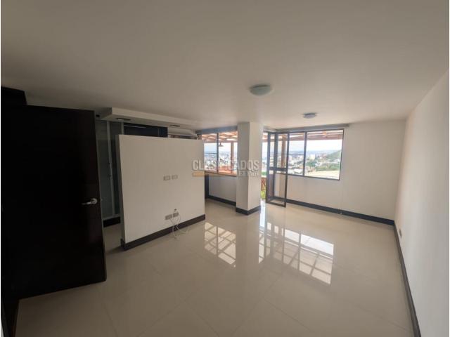 Apartamentos, Venta en Arboleda