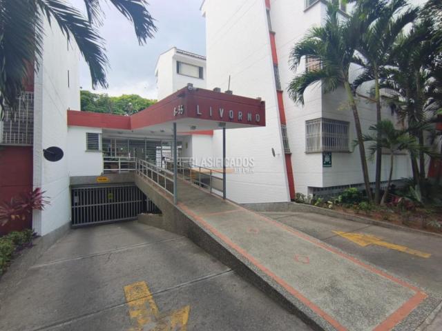 Apartamentos, Alquiler en Capri