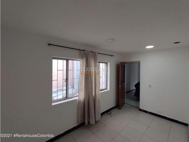 Oficinas y Consultorios, Alquiler en Bogotá