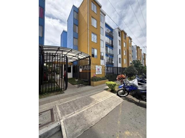 Apartamentos, Venta en Valle del Lili