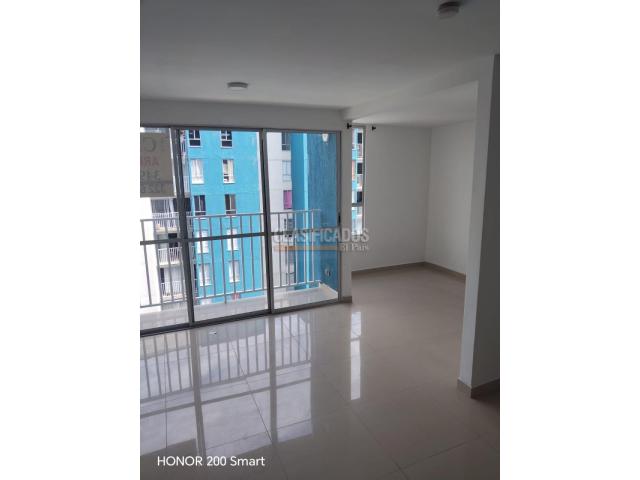 Apartamentos, Alquiler en Brisas de los Álamos