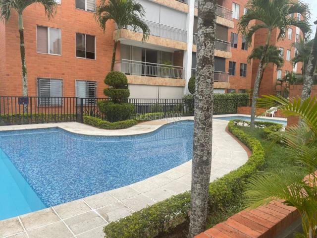 Apartamentos, Venta en Las Quintas de Don Simón