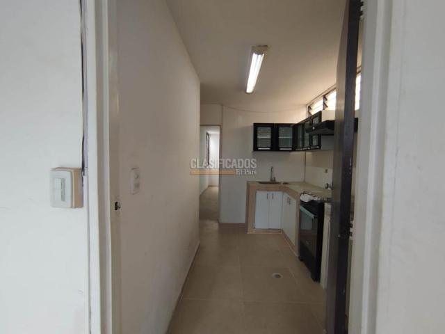 Apartamentos, Alquiler en Vipasa