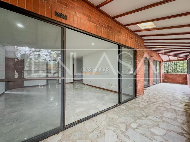 Apartamentos, Alquiler en Tejares Cristales