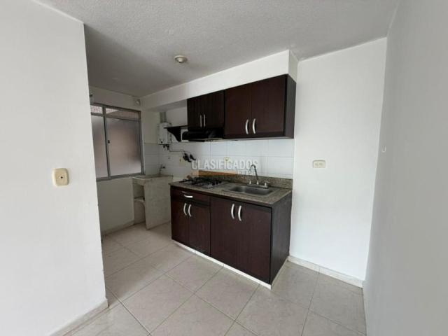 Apartamentos, Alquiler en Pereira