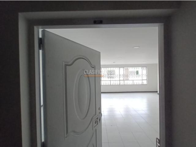 Oficinas y Consultorios, Alquiler en Bogotá