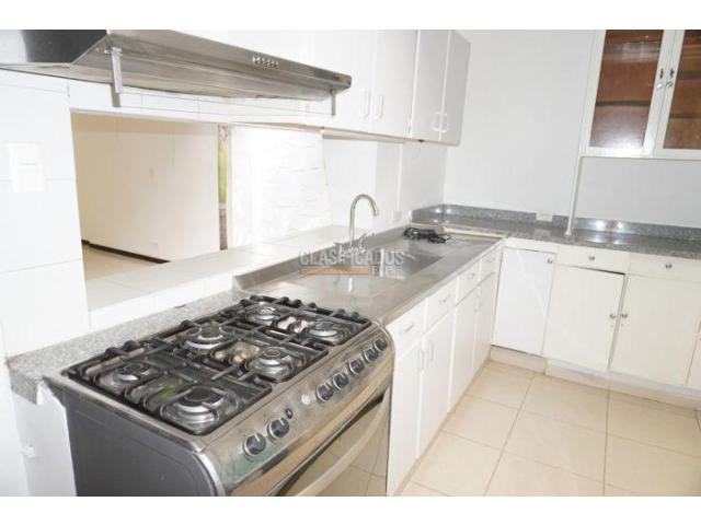 Apartamentos, Alquiler en La Flora