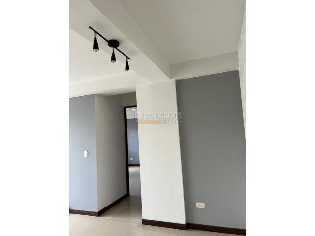 Apartamentos, Venta en Pereira