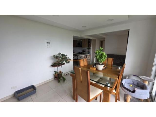 Apartamentos, Venta en Meléndez
