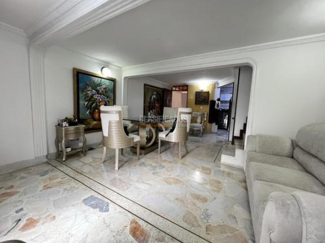 Casas, Venta en Valle del Lili