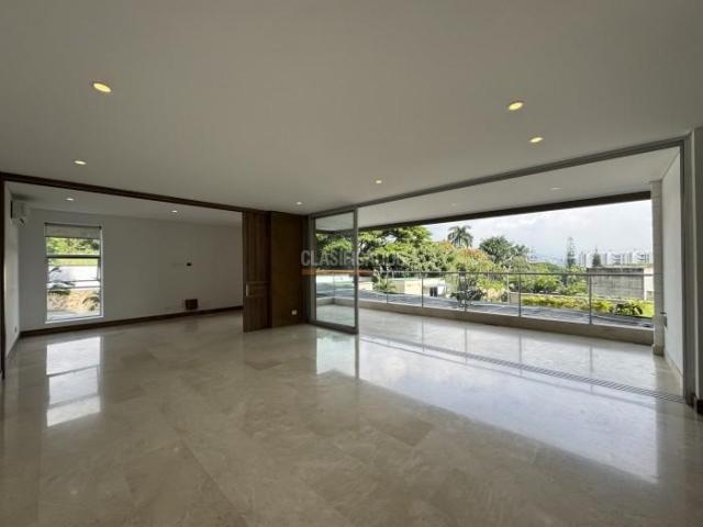 Apartamentos, Venta en Pance